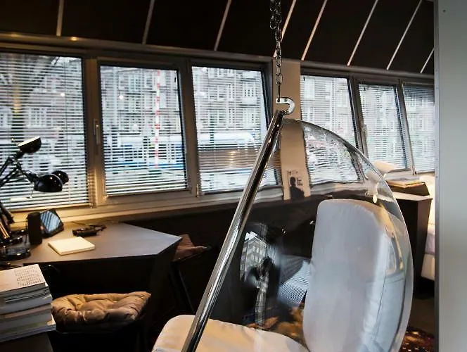 Sweets - Wiegbrug アムステルダム